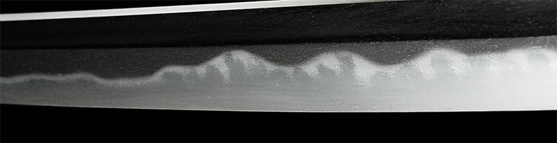 日本刀・河内守源国英・働き盛んな刃文　JAPANESE SWORD by TOKKA